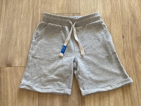 Teplákové kraťase reserved veľ. 134, reserved,134