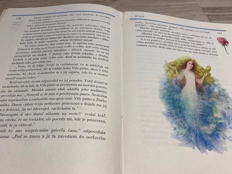 Krásna retro rozprávková kniha d aulnoy páví kráľ,