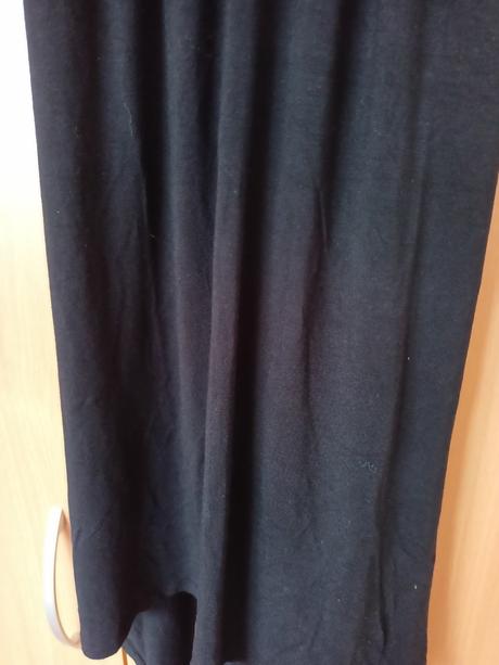 Mini šaty čierne+ zlaté, terranova,m