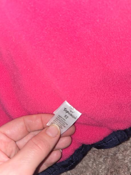 Krasna zimna bundicka, 98