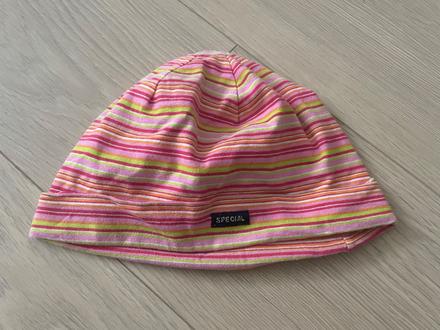 Čiapka 122-134, 122