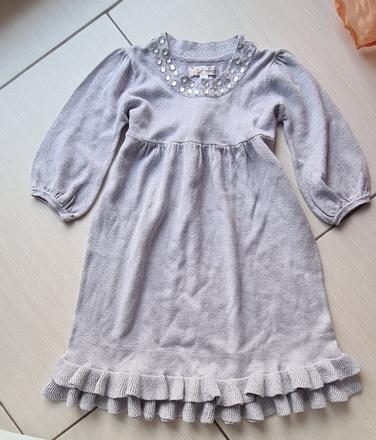 Strieborné šaty s kamienkami, 110