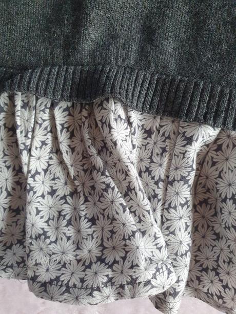 Šatky so svetríkovým vrchom, pompdelux,80