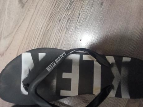 Čierne žabky calvin klein, 38