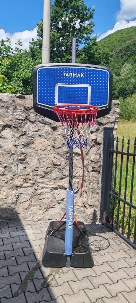 Detsky, nastaviteľný basketbalový kôš,