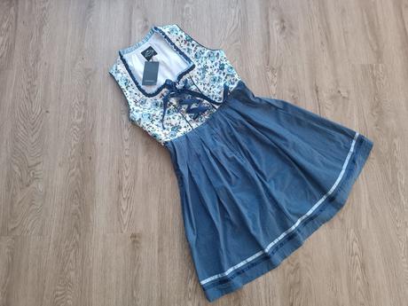 Bavorský kroj dirndl v.38, 
