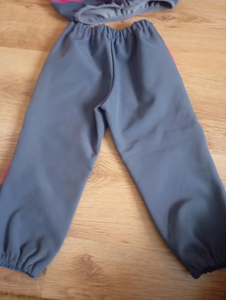 Softshellová súprava, 92