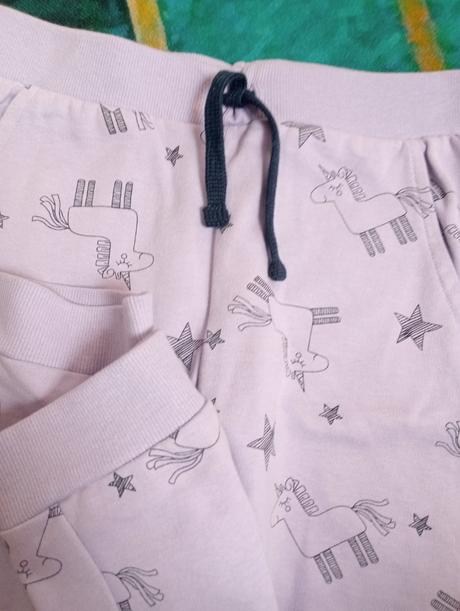 Tepláky, sinsay,134