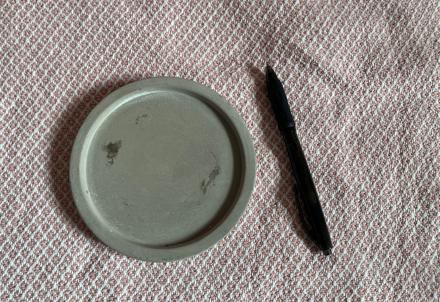 Sivý, šedy svietnik, 