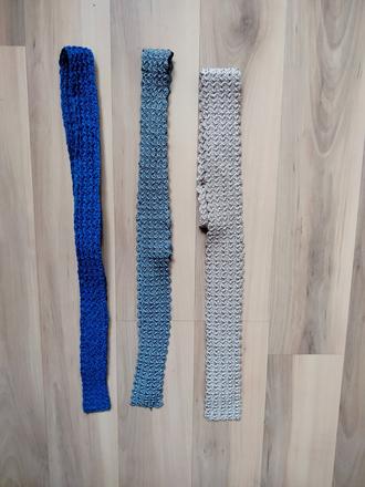 Háčkované kravaty,