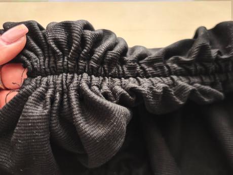 Krásne šaty nové, s