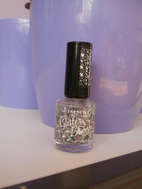 Set na nechty-laky+ krém na kožičku,