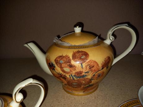 Čajová suprava van gogh, 