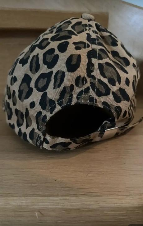 Šiltovka s leopardím vzorom, svetlo- béžová, 