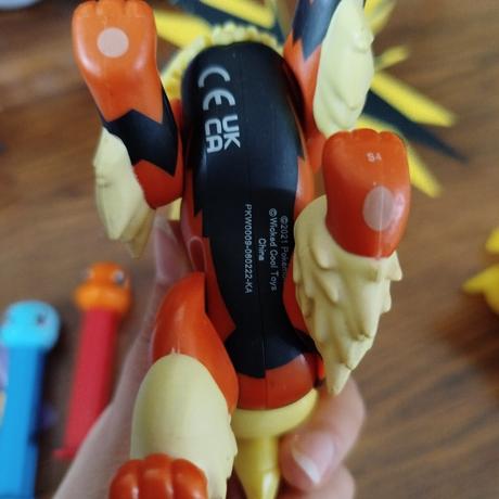 Balík hračiek pokémon,