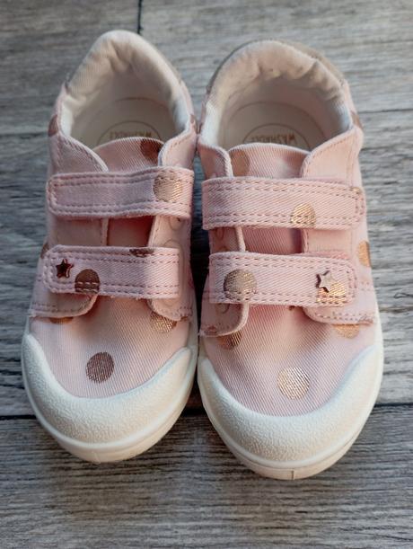 Next tenisky v 24, next,24