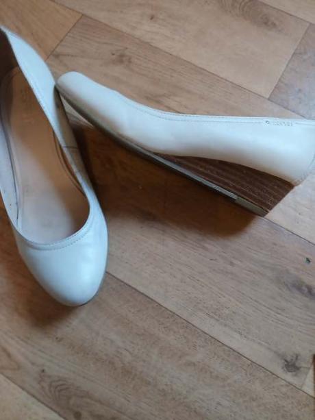 Dámska obuv-poltopánky, sandále v.38, 38