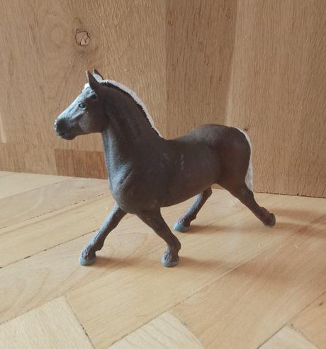 Schleich andaluzsky zrebec,