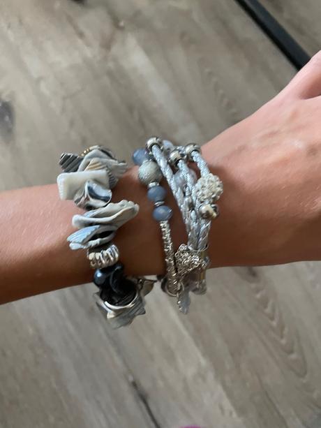 Strieborná bižutérie,