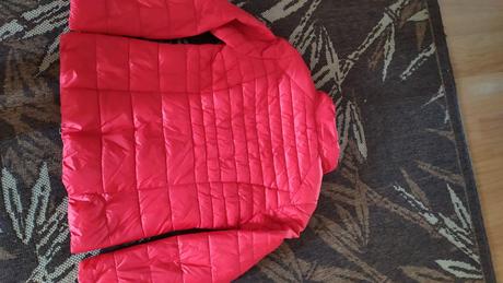 Dievcenska prechodna bunda, 152