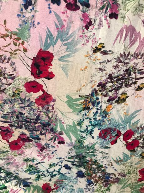 Dlhe tehotenské spolocenske saty, l