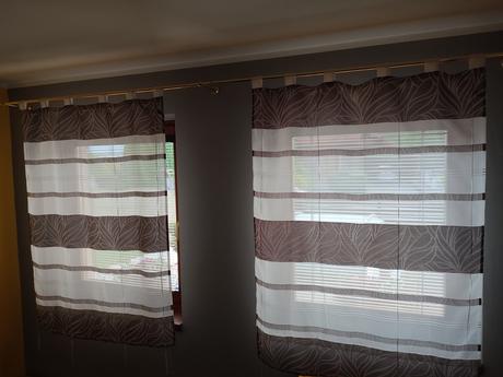 Záclony aj s garnižou, 