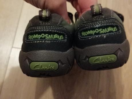 Topanky s okom dinosaura, clarks,29