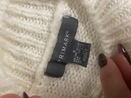 Svetríky, primark,s