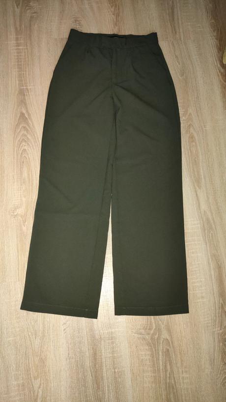 Tmavozelené nohavice, pull&bear,xs