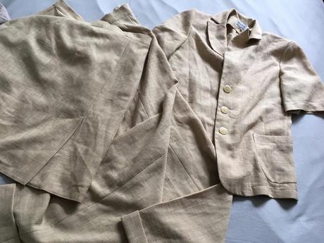 Letny kostym siroke nohavice a sukna s bluzkou, 36