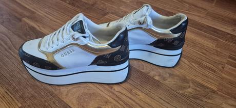 Predám dámske tenisky guess 40, guess,40