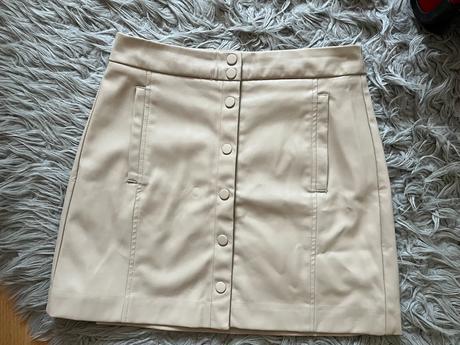 Štýlová sukňa, stradivarius,38