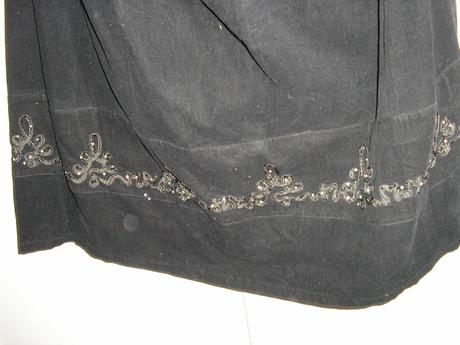 772. lusa čierna sukňa, xxl