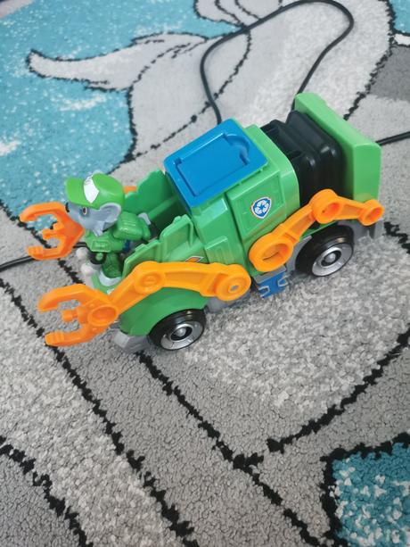 Paw patrol auto,
