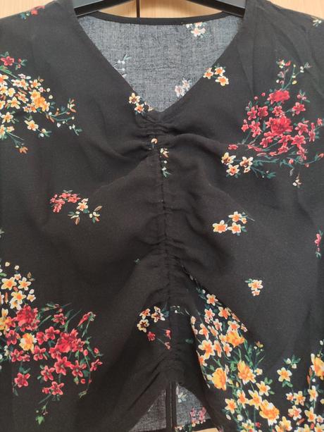 Crop blúzka xs/s 34/36, xs