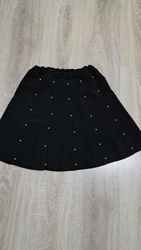 Slávnostná sukňa so svetríkom, 170