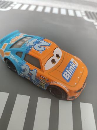 Autá cars,,21,, mcqueen, 