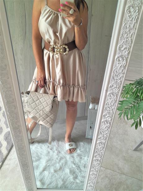 Romantické saténové šaty-uni,