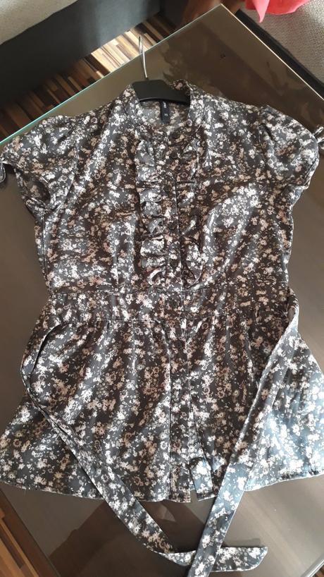 Kvietkovaná blúzka, xs