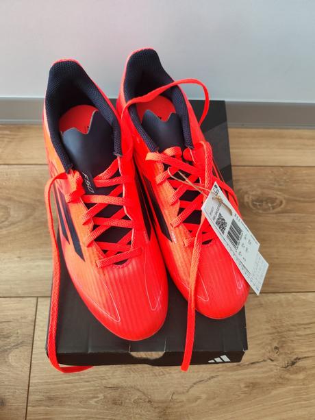 Kopacky adidas f50 club fxg ie0613, adidas,38