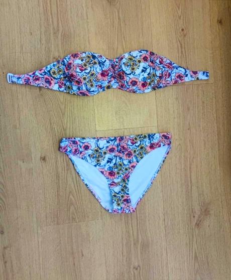 Kvetované plavky, esmara,s