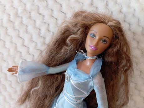 Barbie rayla s dlhými vlasmi 1, 