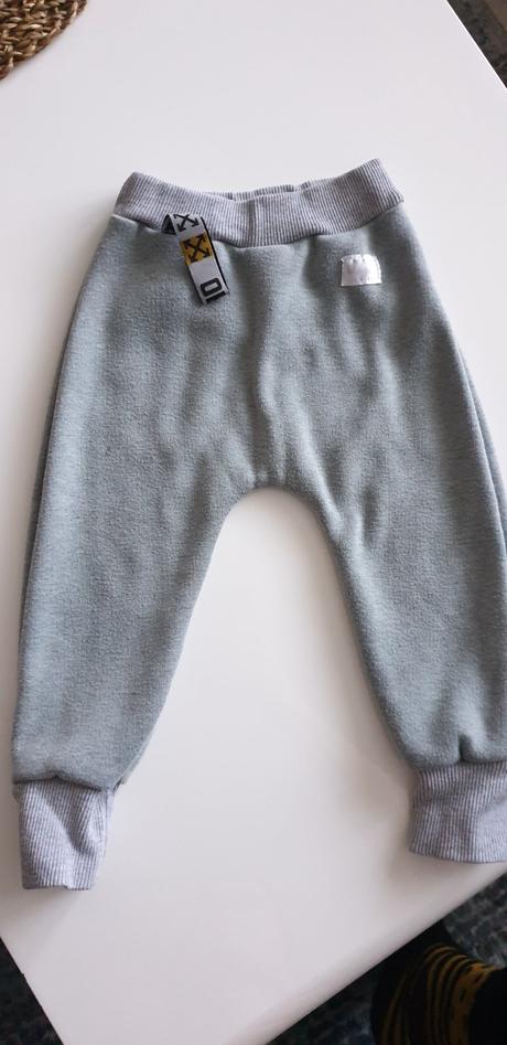 Teplé tepláky č.86, 86