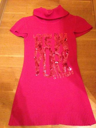 Rolákové šaty, 134