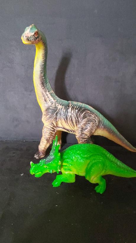 Dinosaury plastové 2x, 