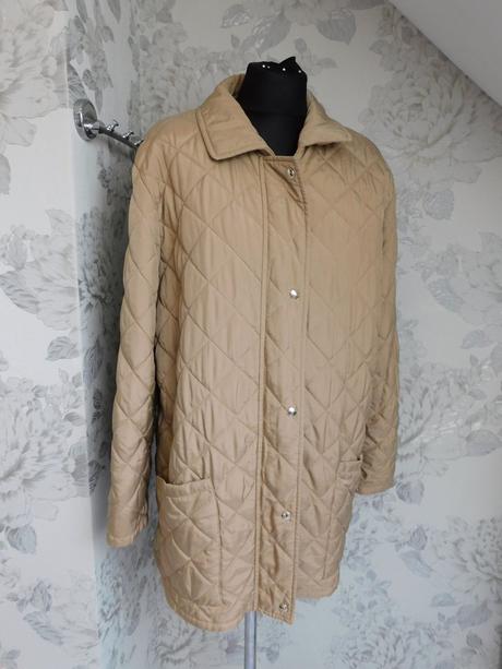 Luxusna prechodna bunda, 42