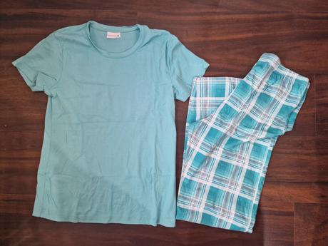 Pyzamo slovenka, slovenka,s