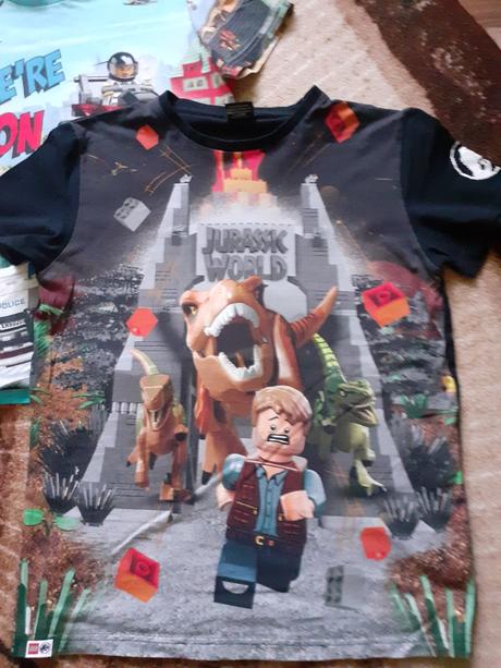 Tricko lego jurrassic world, next,152