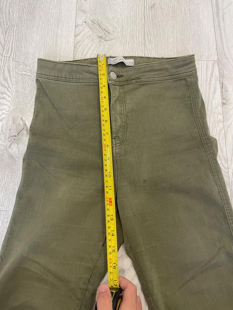 Khaki džínsy, bershka,xs