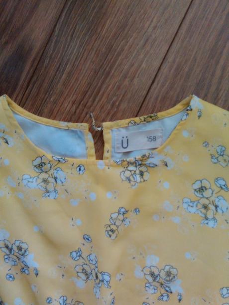 Predam dievcenske letne saty, 158
